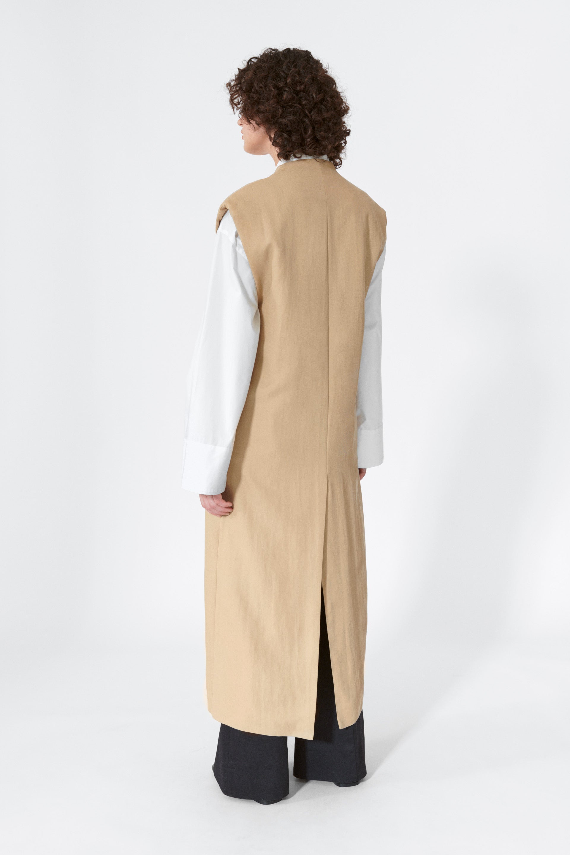 Lovechild 1979 Alaia Vest Vest 750 Sand